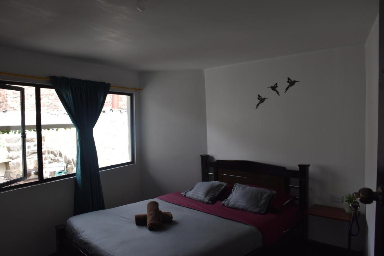 Celavi Hostel 몬구이 외부 사진