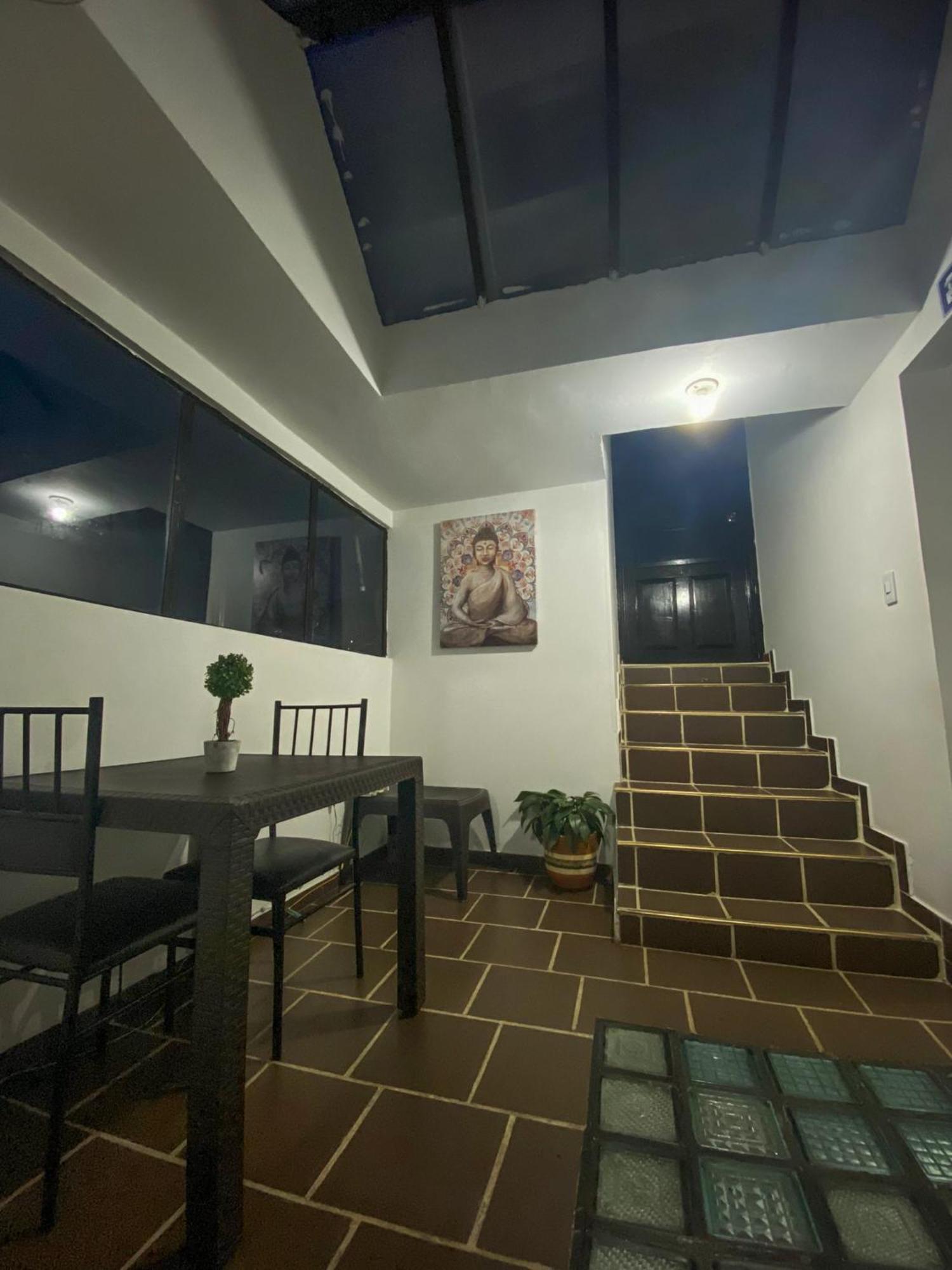 Celavi Hostel 몬구이 외부 사진