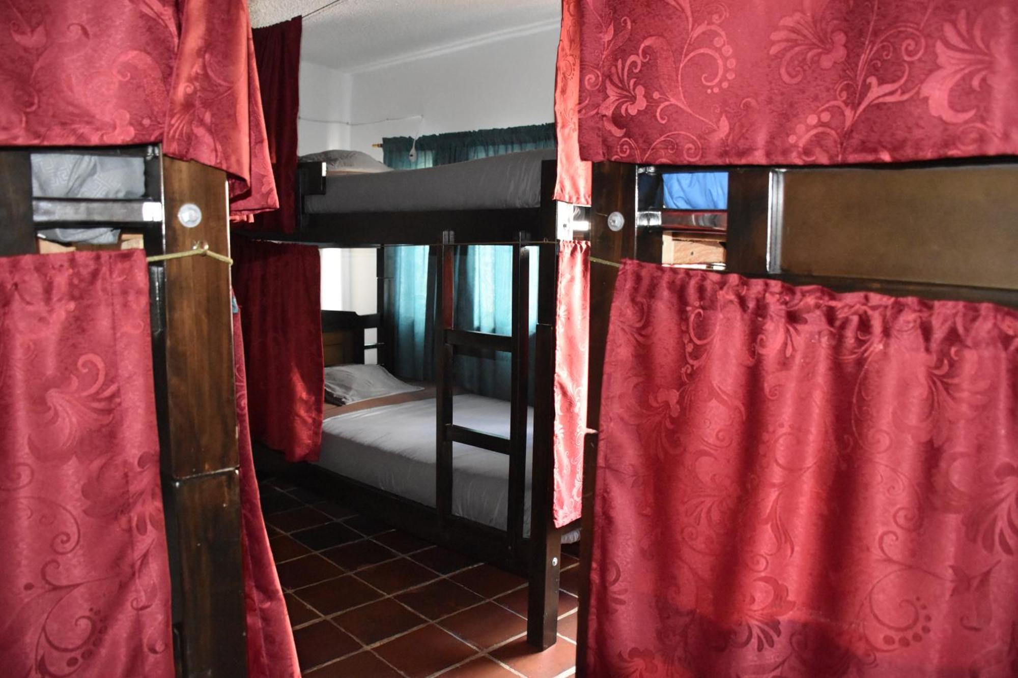 Celavi Hostel 몬구이 외부 사진